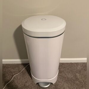 Munchkin UV Diaper Pail